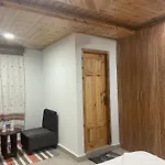Resort Apple Flower By Rohtang Family Hotels- Balcony & Mountain View, Near Mall Road, Personal Parking